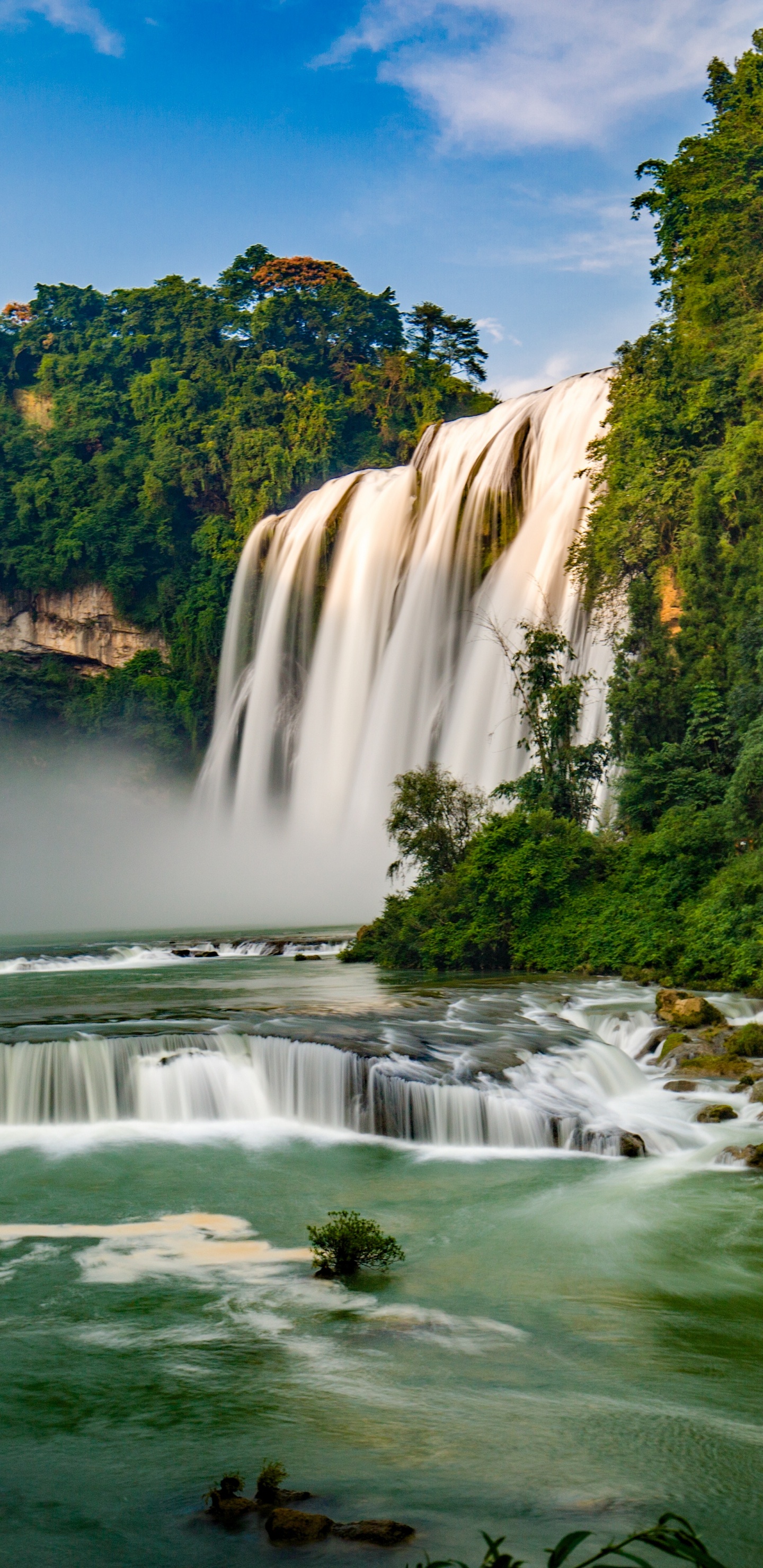 La Cascada De Huangguoshu, Cascada, Cuerpo de Agua, Los Recursos de Agua, Paisaje Natural. Wallpaper in 1440x2960 Resolution