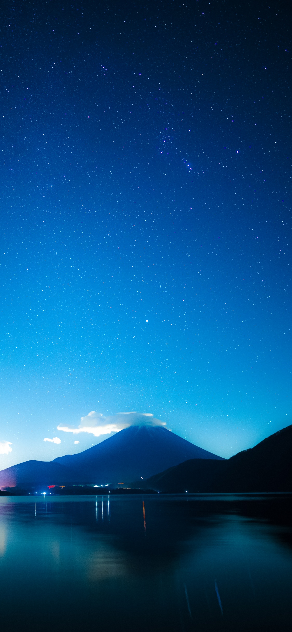 Wasser, Atmosphäre, Blau, Licht, Naturlandschaft. Wallpaper in 1125x2436 Resolution