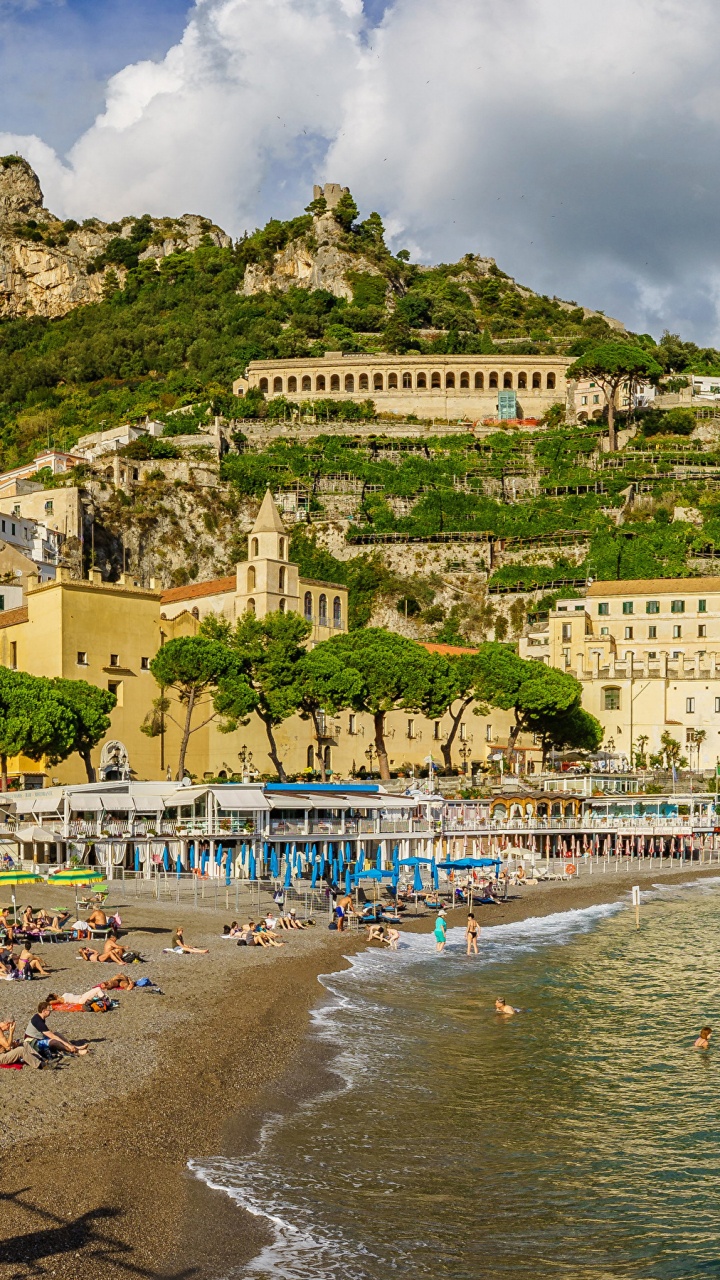 Les Gens Sur la Plage Pendant la Journée. Wallpaper in 720x1280 Resolution