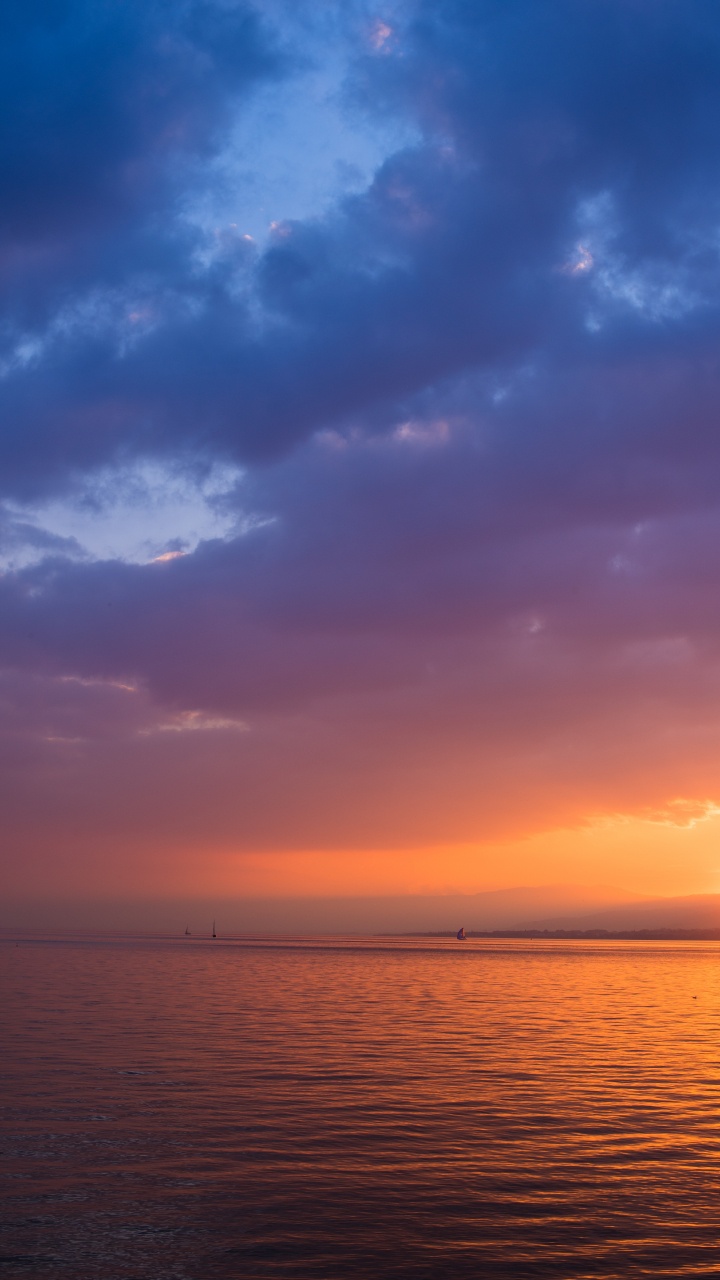 Sunset, Ios, Cloud, Water, Atmosphere. Wallpaper in 720x1280 Resolution