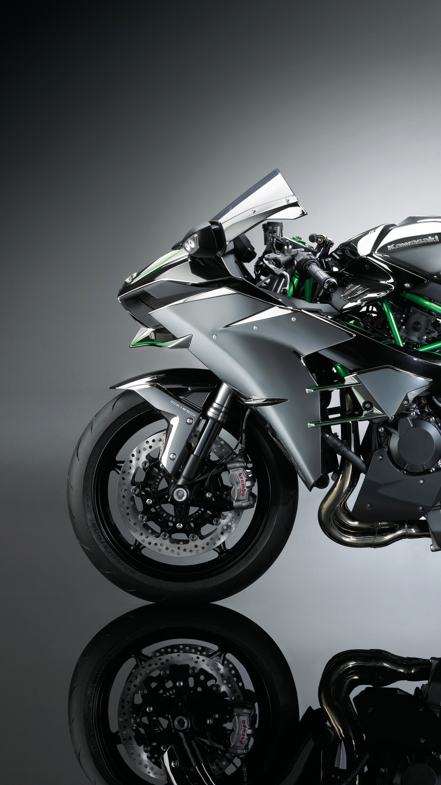 Black and Green Sports Bike. Wallpaper in 1440x2560 Resolution