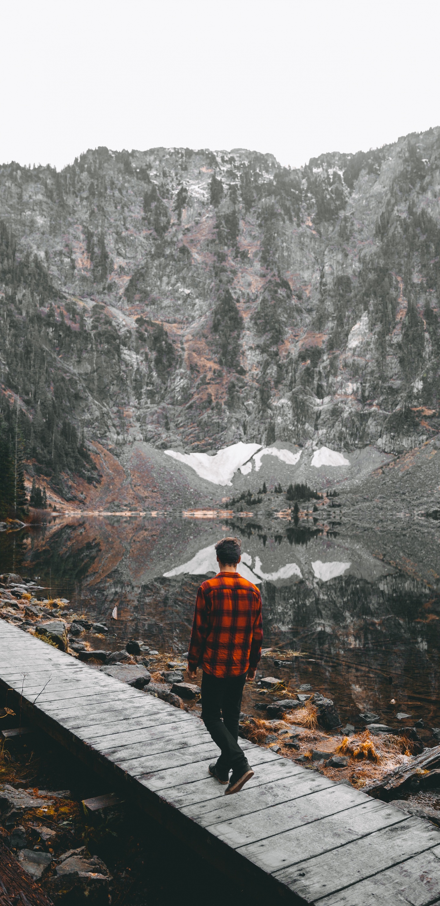 Lake, Mountainous Landforms, Mountain, Tree, Hill Station. Wallpaper in 1440x2960 Resolution