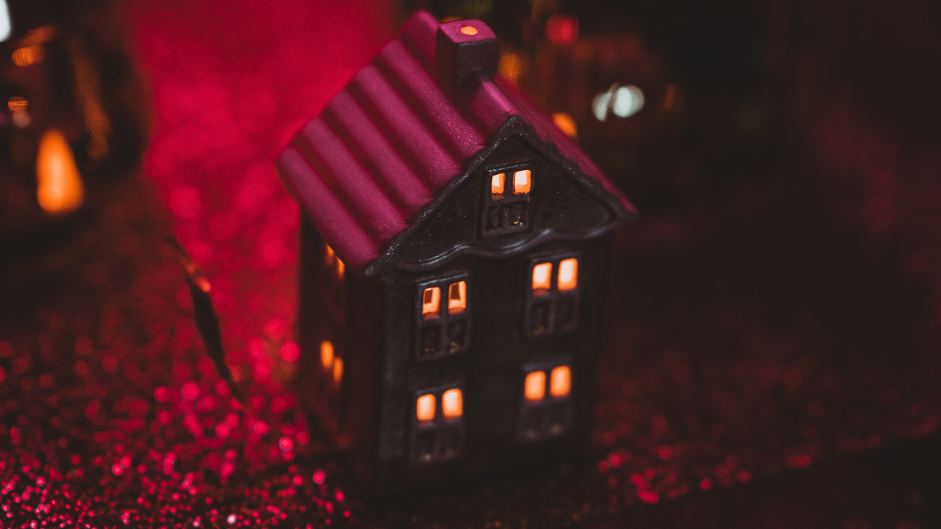 El Día De Navidad, Nochevieja, Rojo, Morado, Luz. Wallpaper in 1366x768 Resolution