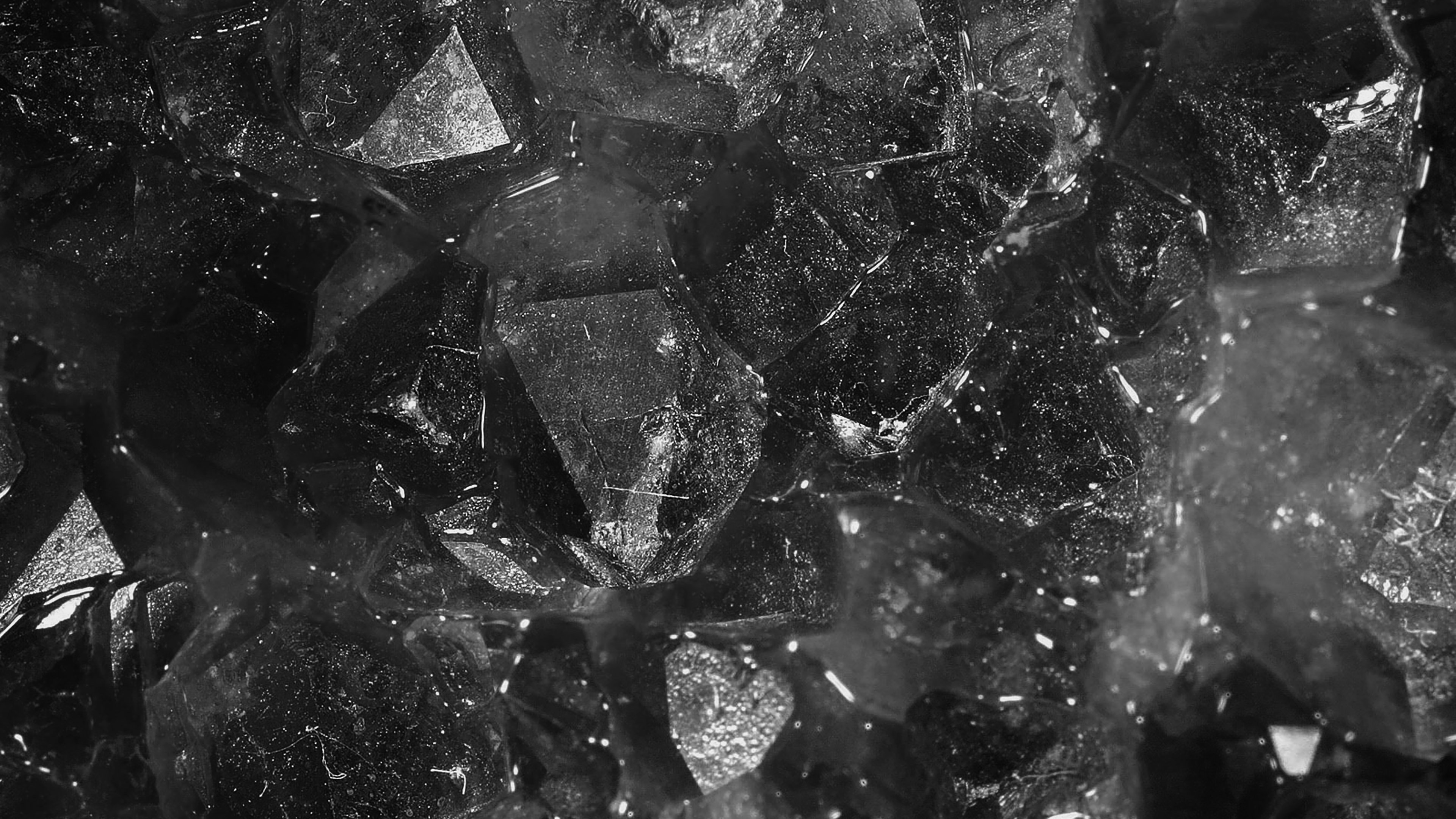 Photo en Niveaux de Gris de Verre Brisé. Wallpaper in 3840x2160 Resolution