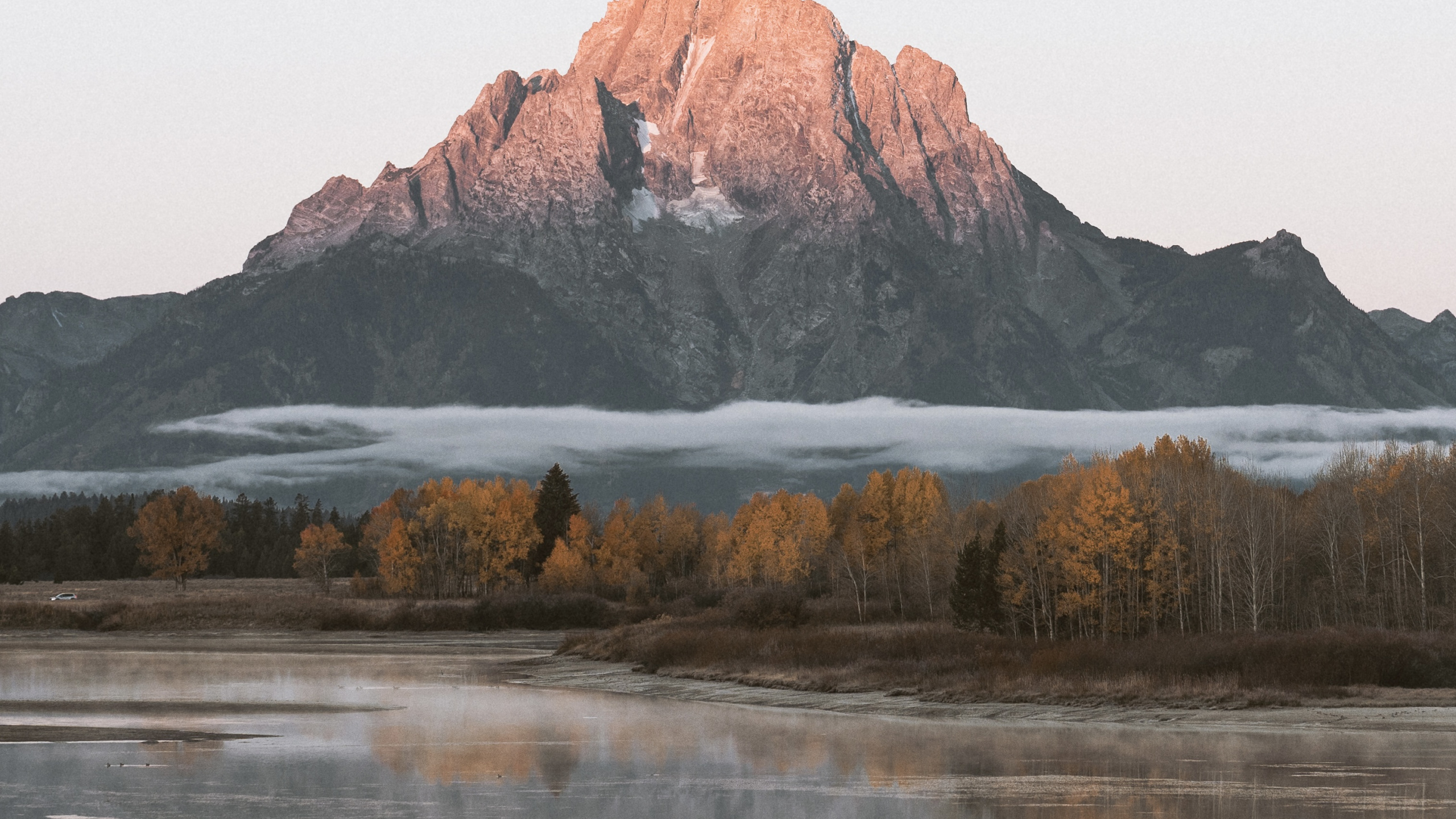 Reflection, Water, Water Resources, Mountain, Plant. Wallpaper in 2560x1440 Resolution