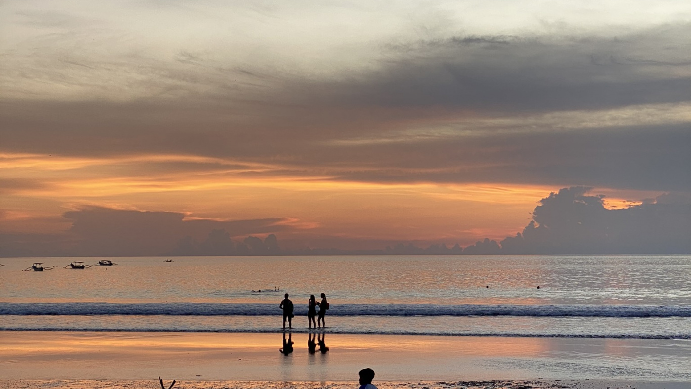 Mer, Plage, Eau, Corps de L'eau, Fluide. Wallpaper in 1366x768 Resolution