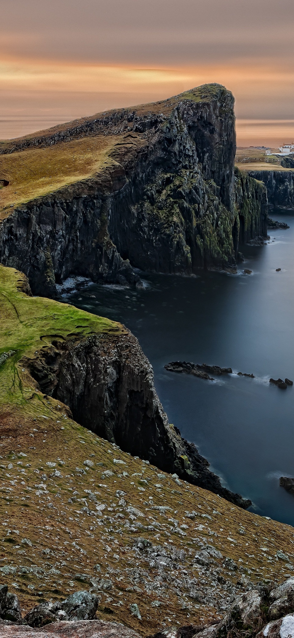 Scotland Highlands, Scottish Highlands, North Coast 500, Cairngorms, Skye. Wallpaper in 1125x2436 Resolution