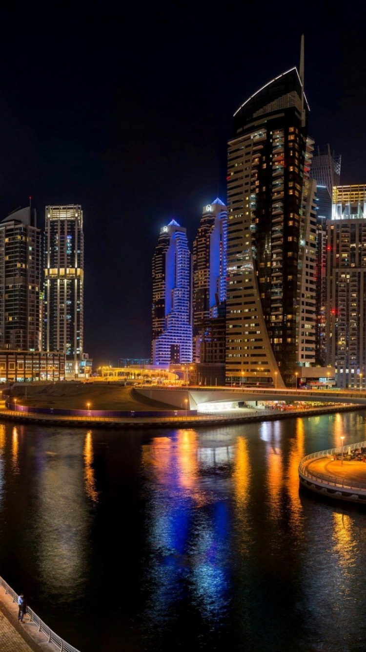 Skyline Der Stadt Bei Nacht Night. Wallpaper in 750x1334 Resolution