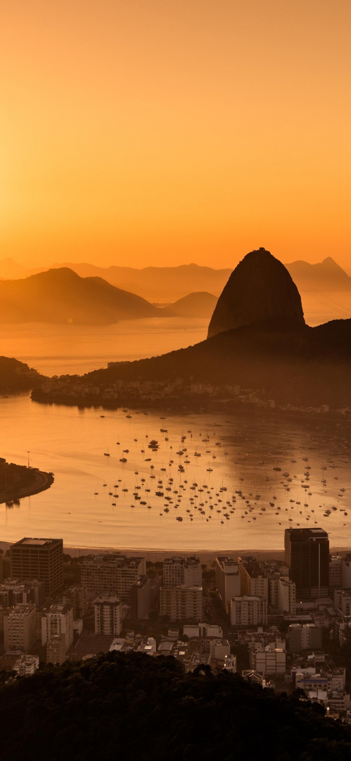 Playa de Botafogo, Bota, Puesta, Playa de Ipanema, Agua. Wallpaper in 1125x2436 Resolution