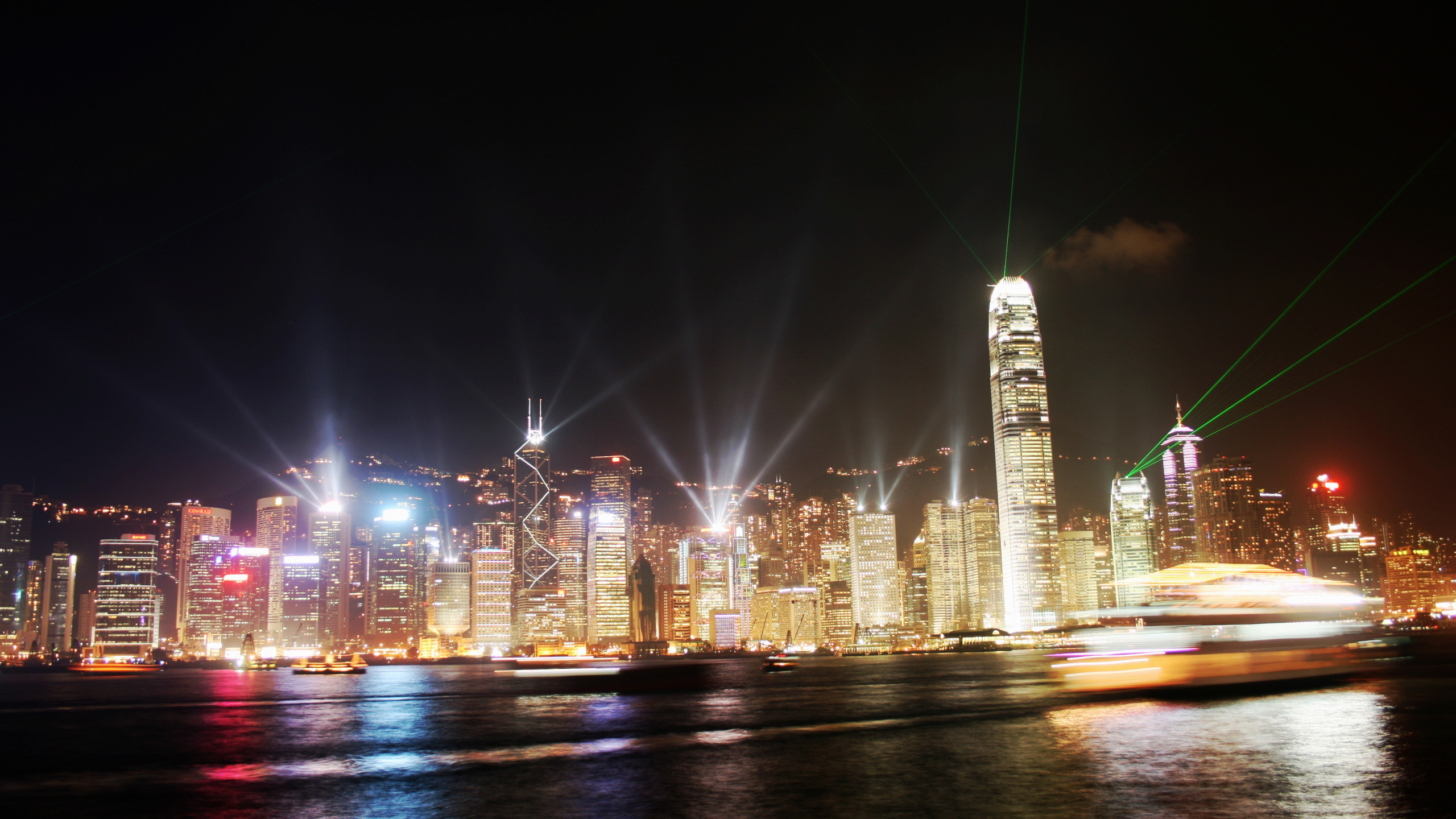 Skyline Der Stadt Bei Nacht Night. Wallpaper in 2560x1440 Resolution