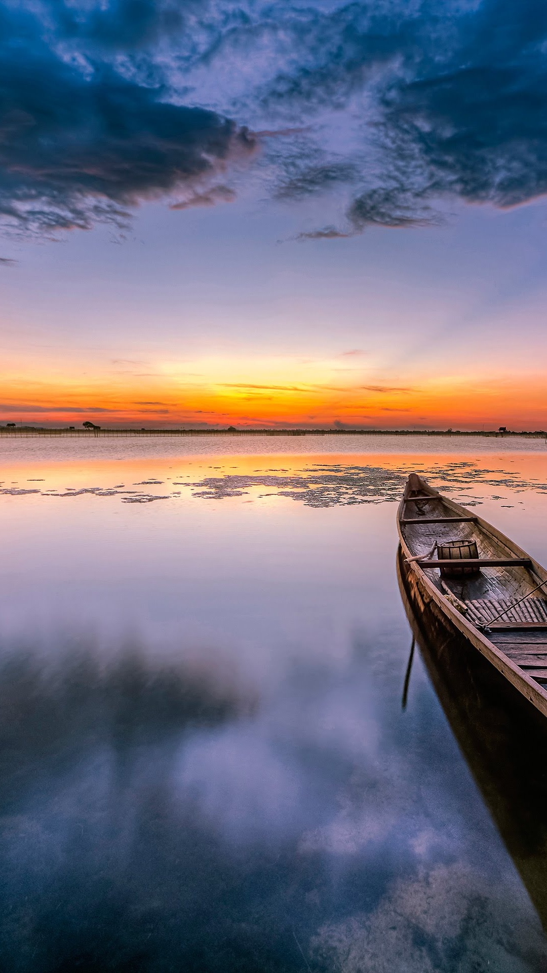 ZTE, ZTE Axon M, Reflexion, Sonnenuntergang, Wasserfahrzeug. Wallpaper in 1080x1920 Resolution