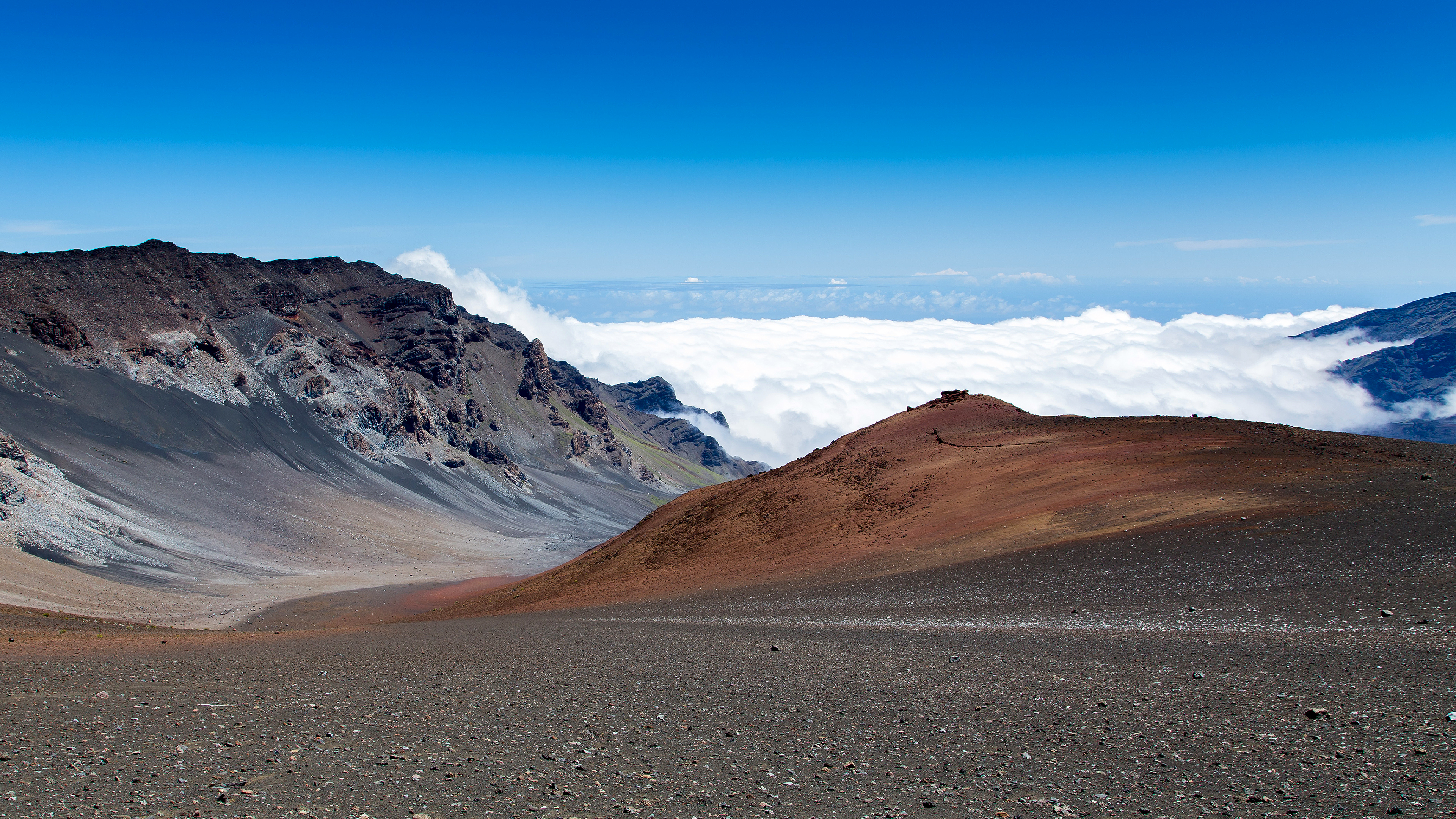 Haleakal, Volcano, Mountainous Landforms, Mountain, Mountain Range. Wallpaper in 3840x2160 Resolution