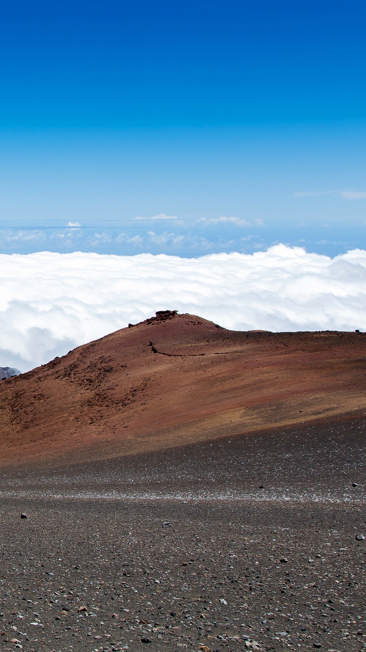 Haleakal, Volcano, Mountainous Landforms, Mountain, Mountain Range. Wallpaper in 720x1280 Resolution