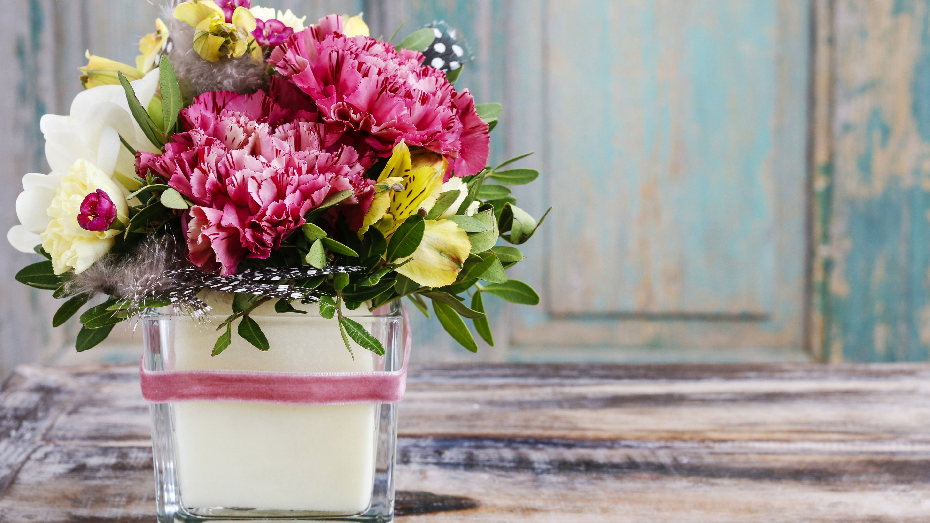 Pink and Purple Flowers in Clear Glass Vase. Wallpaper in 3840x2160 Resolution