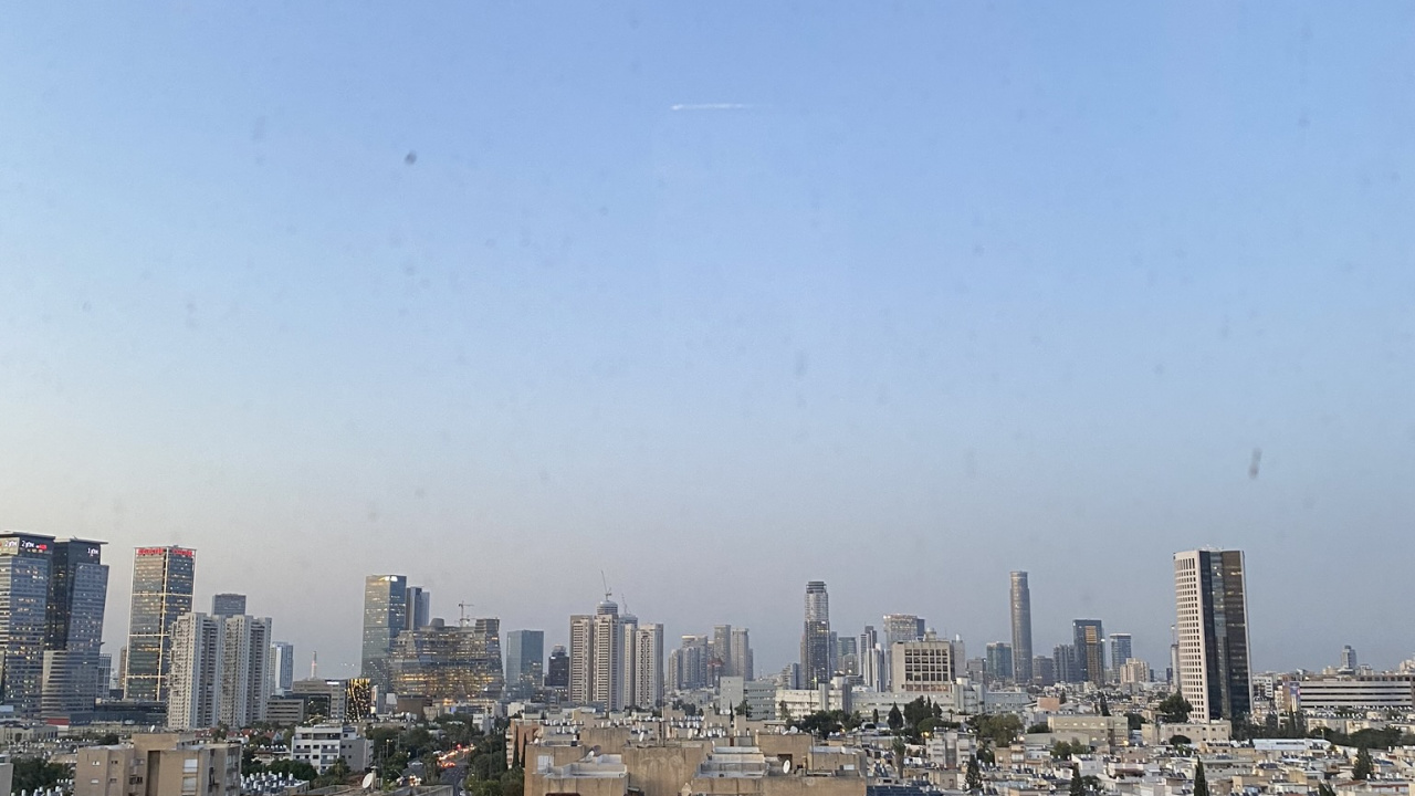 Daytime, Tower Block, Urban Area, City, Neighbourhood. Wallpaper in 1280x720 Resolution