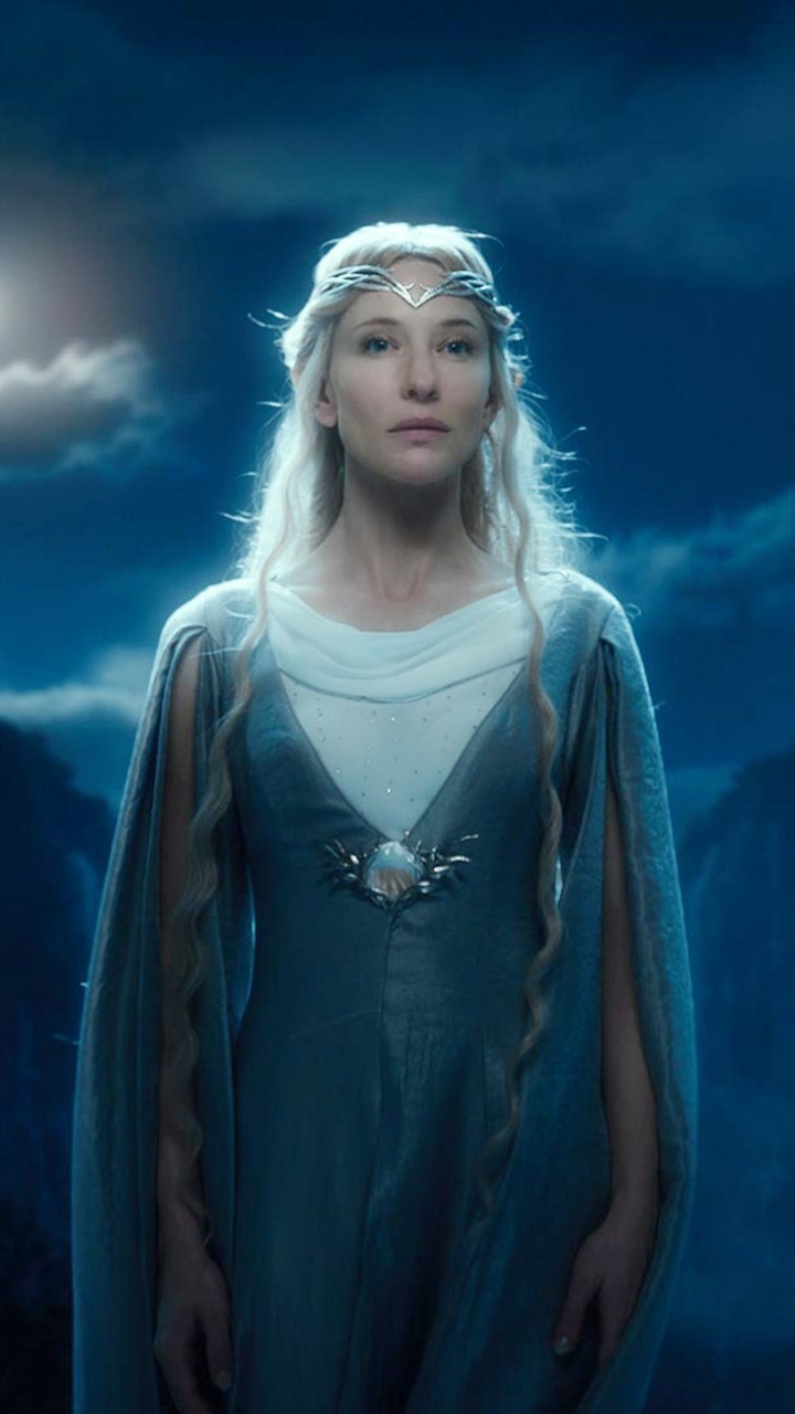 Femme en Robe Noire à Manches Longues. Wallpaper in 720x1280 Resolution