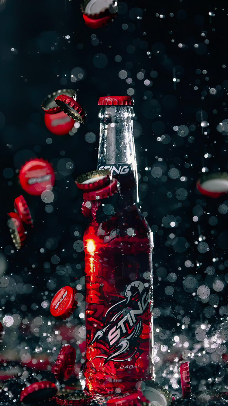 Plastikflasche, Kohlensäurehaltiges Getränk, Glasflasche, Flasche, Flüssigkeit. Wallpaper in 750x1334 Resolution