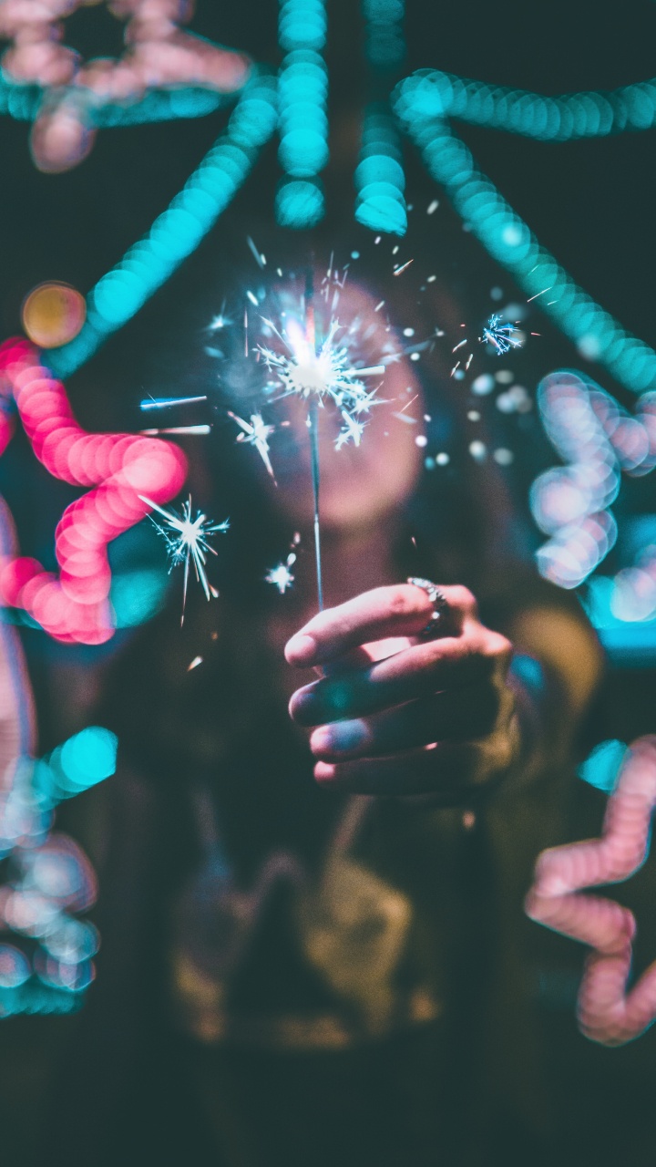 Lumière, Pink, Événement, Doigt, Amusement. Wallpaper in 720x1280 Resolution