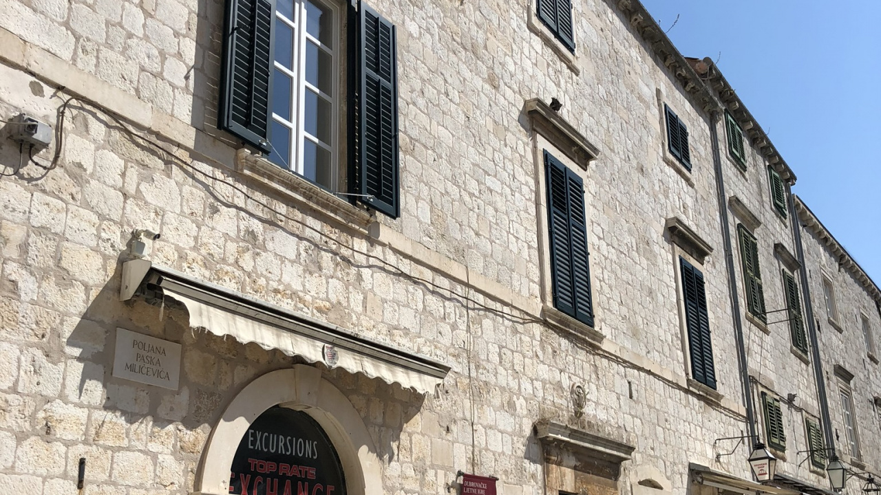 Mittelalterliche Architektur, Fenster, Eigenschaft, Fassade, Wand. Wallpaper in 1280x720 Resolution