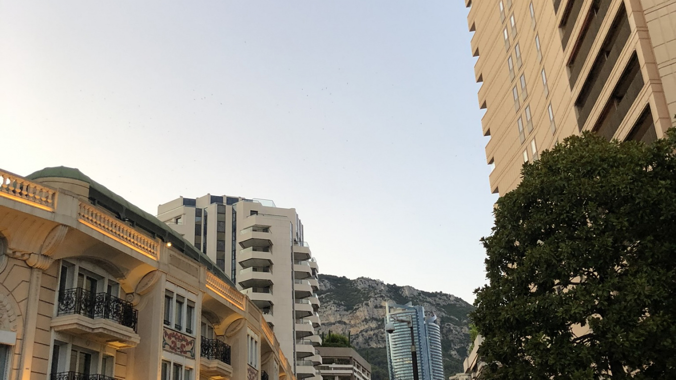 Neighbourhood, Tower Block, Urban Area, Condominium, Street. Wallpaper in 1366x768 Resolution