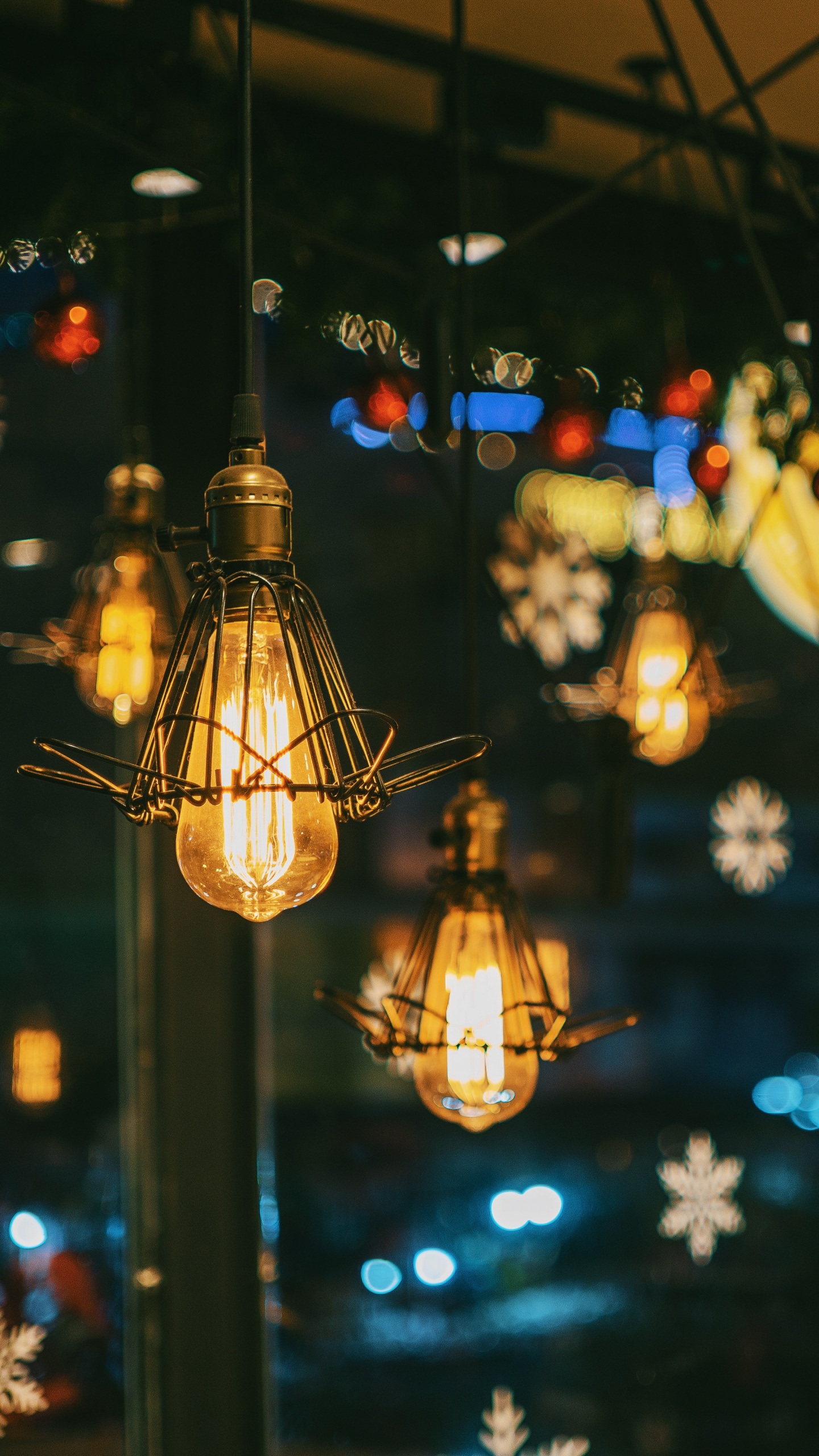 Lámparas Colgantes Amarillas y Negras.. Wallpaper in 1440x2560 Resolution