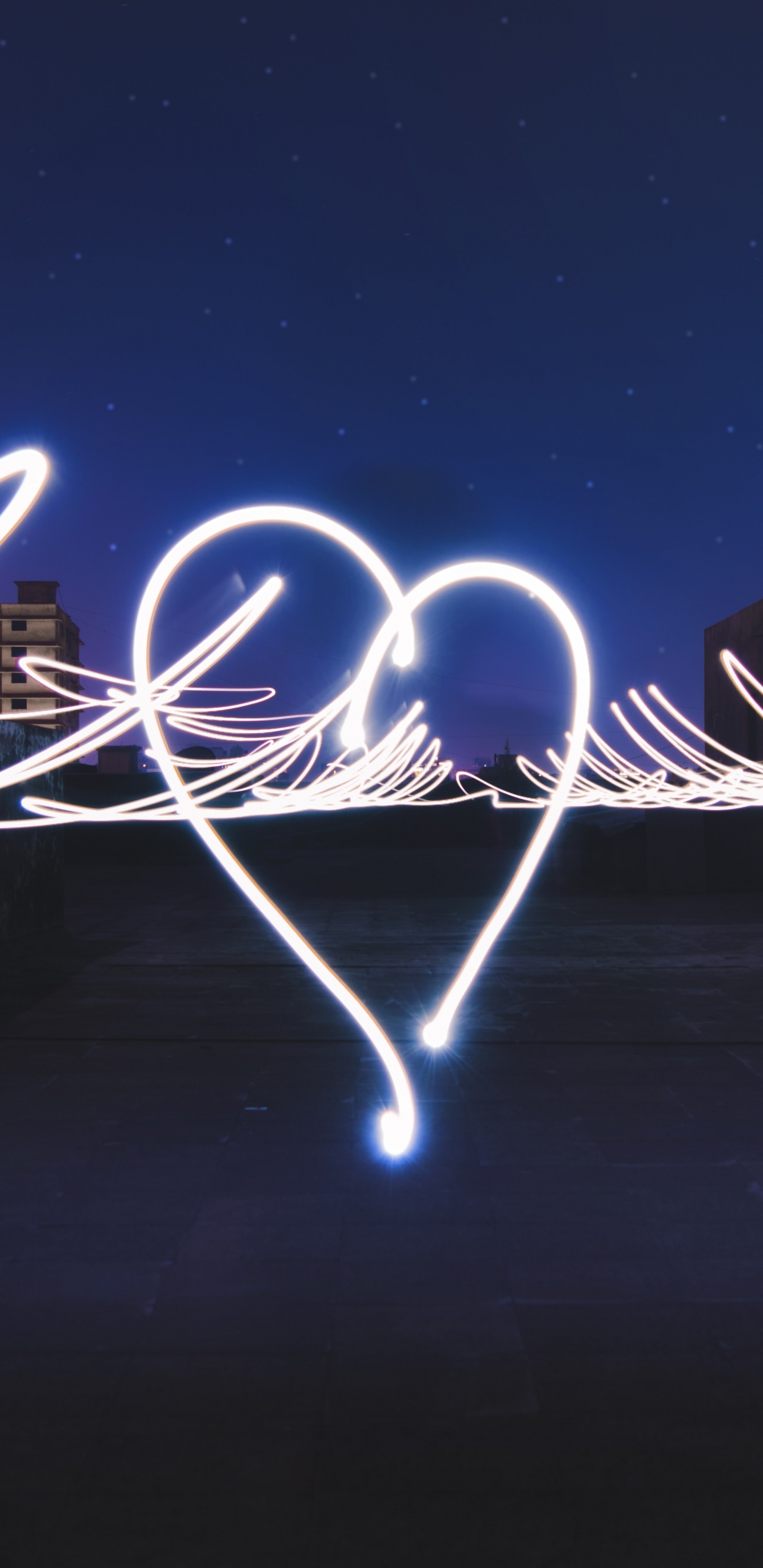 Blaue Und Weiße Lichtstreifen. Wallpaper in 1440x2960 Resolution