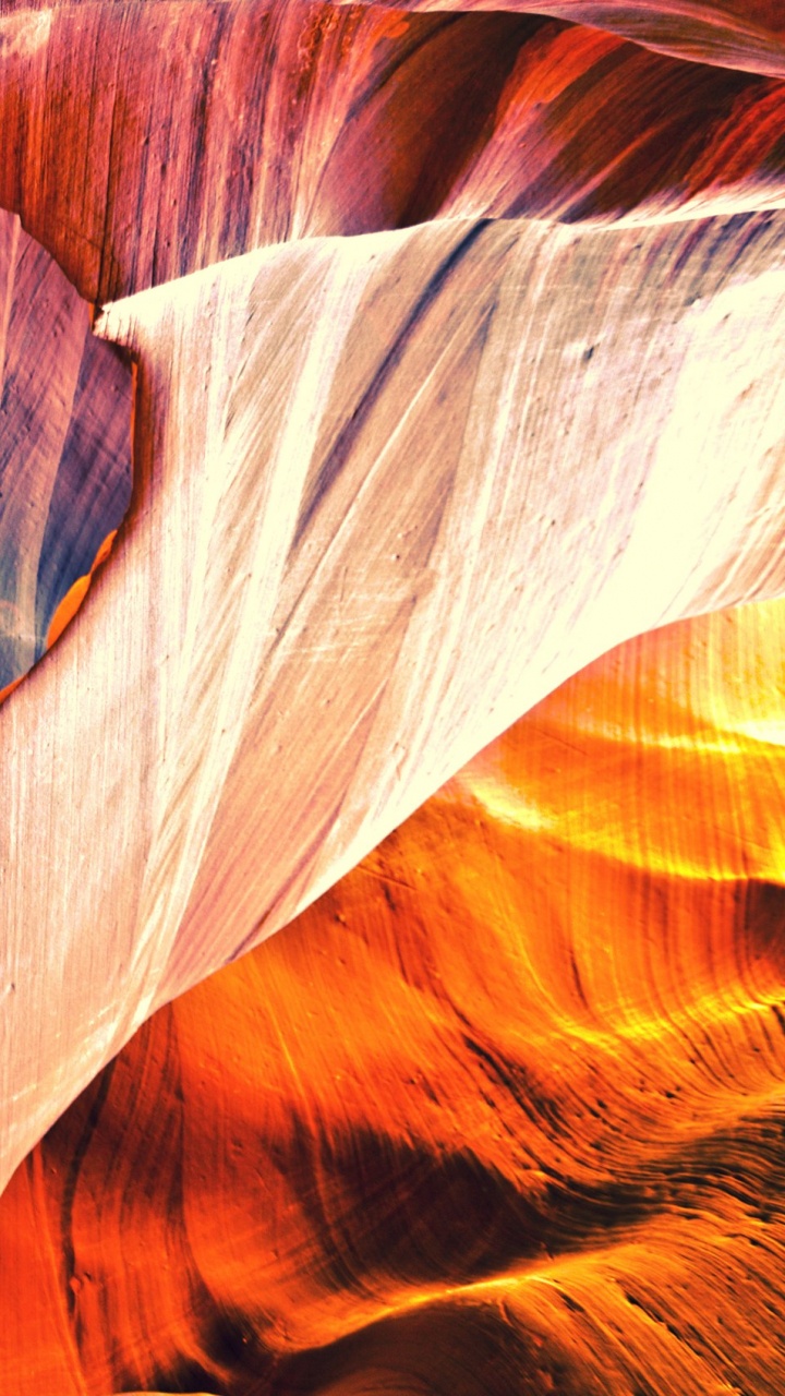 Brown and White Rock Formation. Wallpaper in 720x1280 Resolution