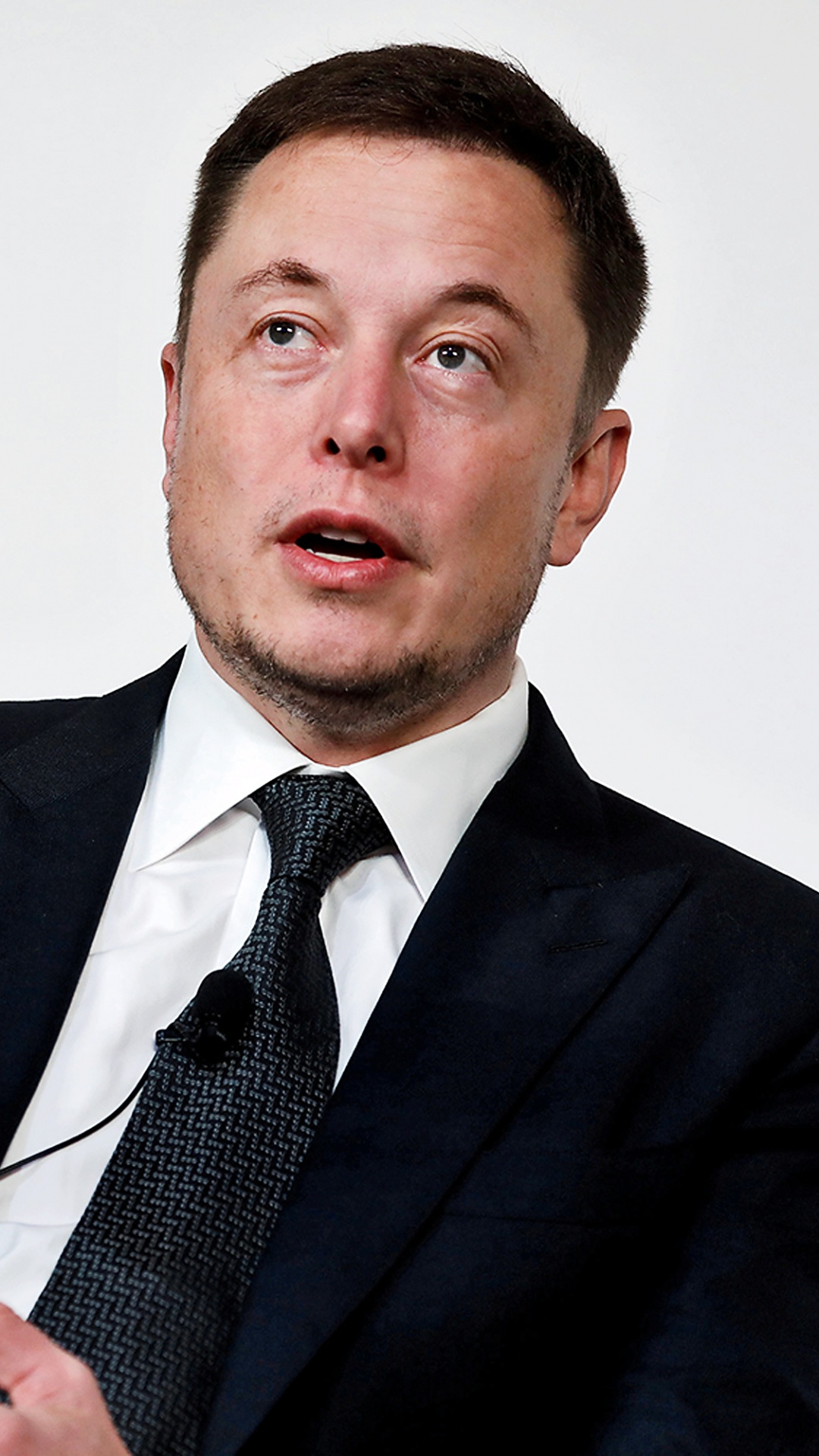 Elon Musk, Usure Formelle, Homme D'affaires, Affaires, Voiture Électrique. Wallpaper in 1080x1920 Resolution