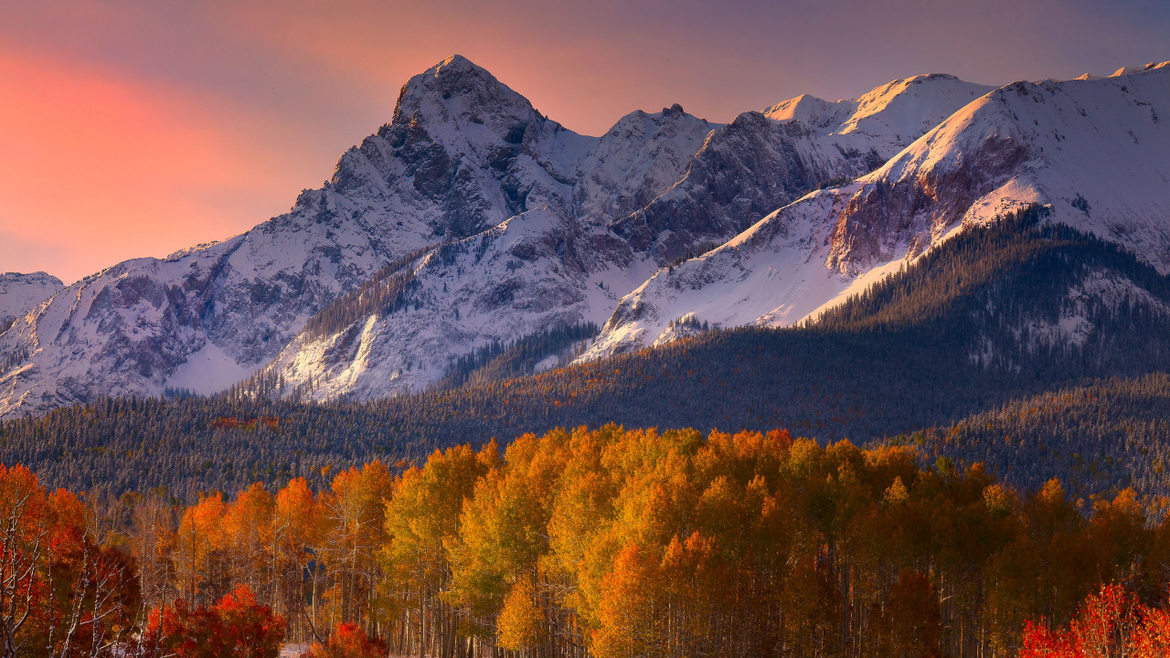 Snow Covered Mountain During Daytime. Wallpaper in 1280x720 Resolution