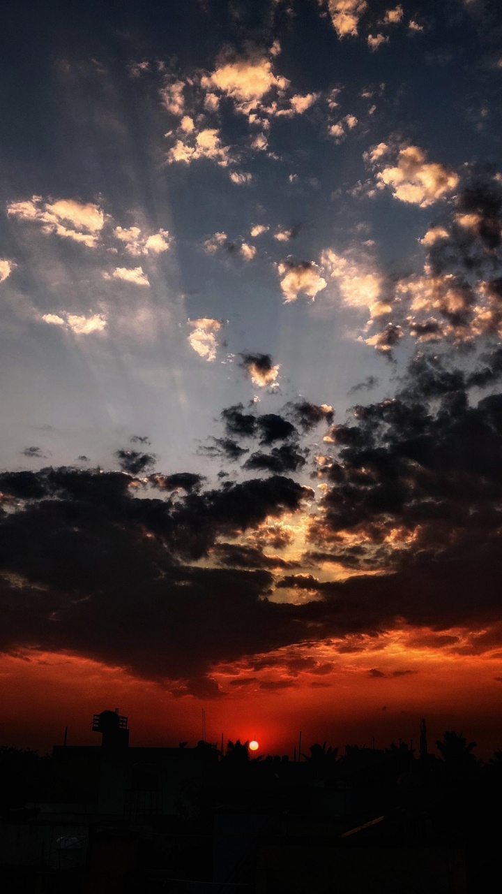 Cloud, Atmosphäre, Afterglow, Orange, Naturlandschaft. Wallpaper in 720x1280 Resolution