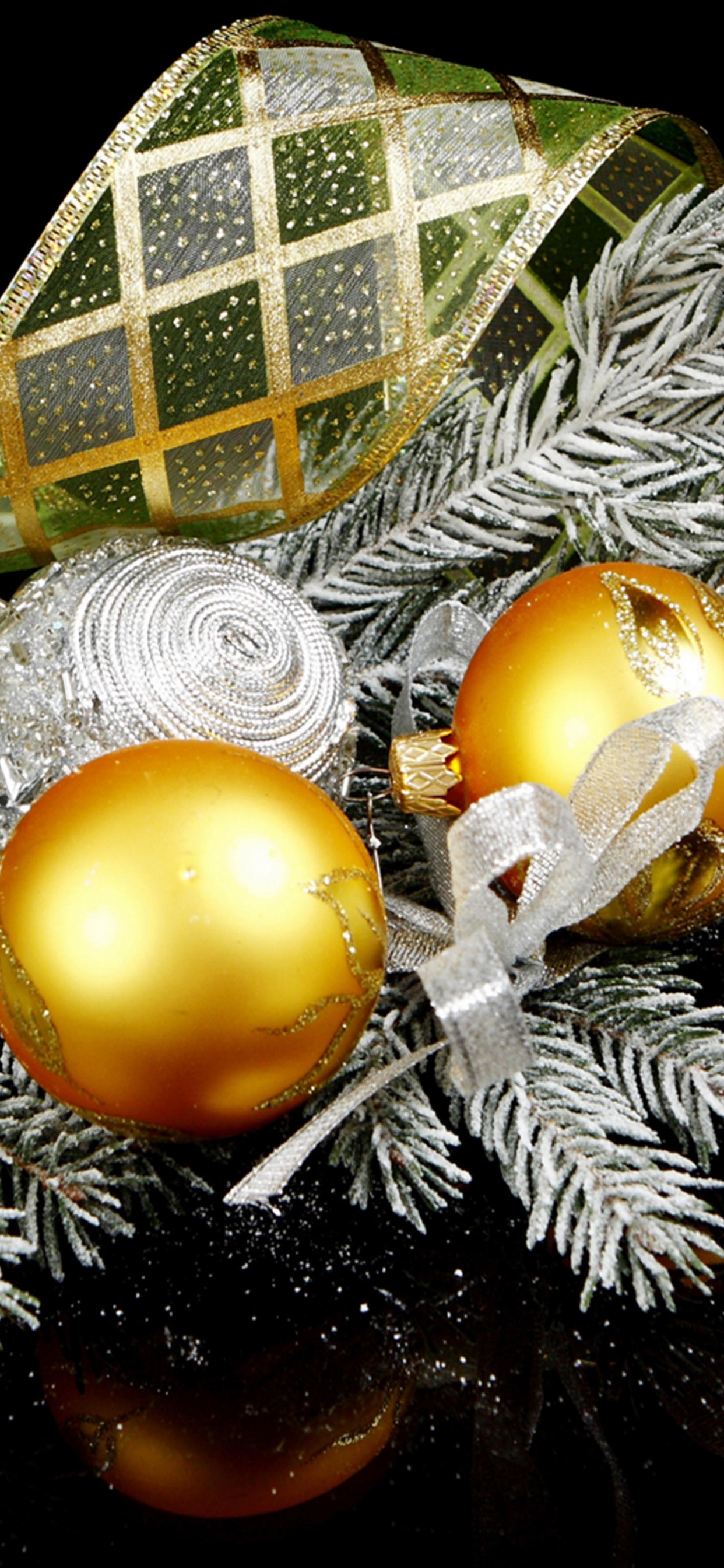 Christmas Day, New Year, Holiday, Christmas Ornament, Christmas Decoration. Wallpaper in 1242x2688 Resolution