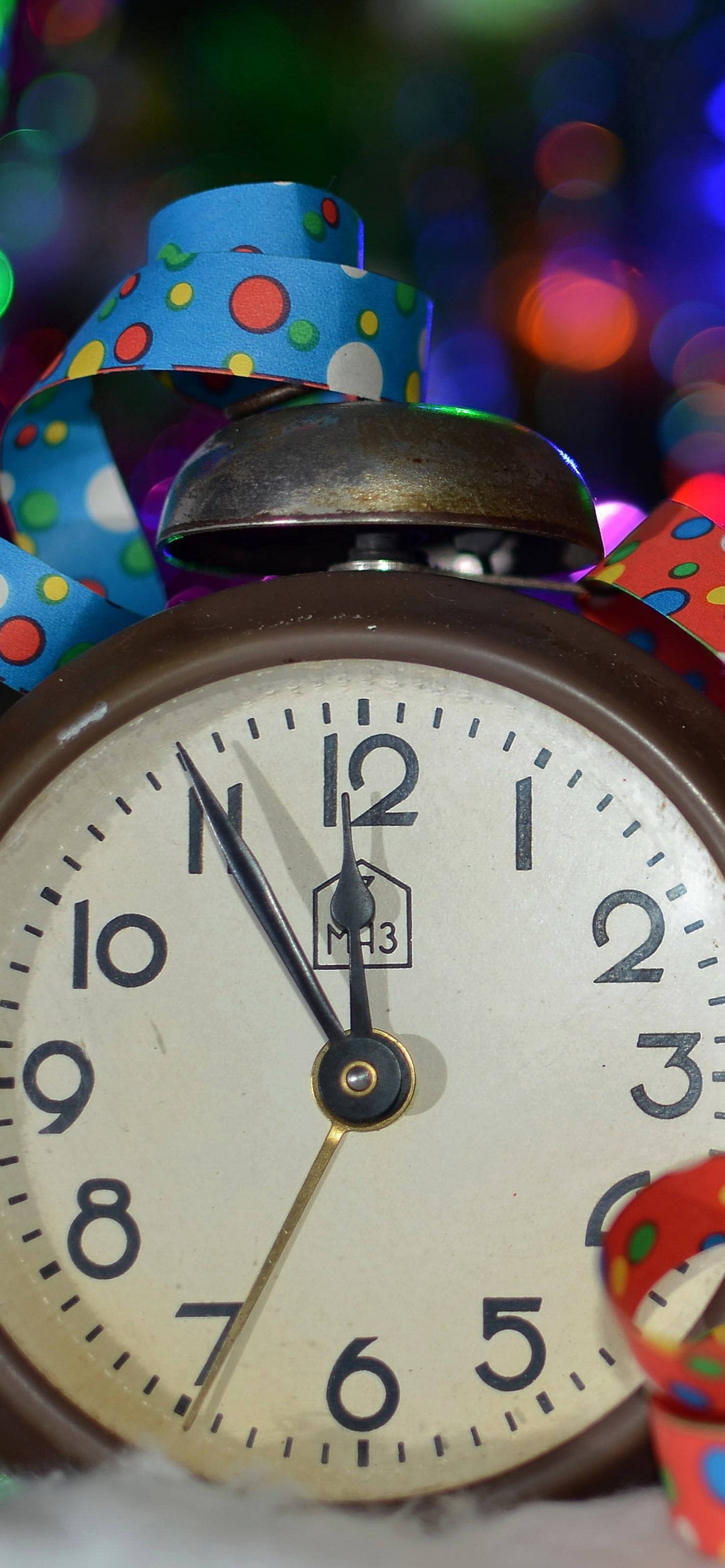 Weihnachtsbeleuchtung, Christmas Ornament, Weihnachten, Neujahr, Weihnachtsdekoration. Wallpaper in 1242x2688 Resolution