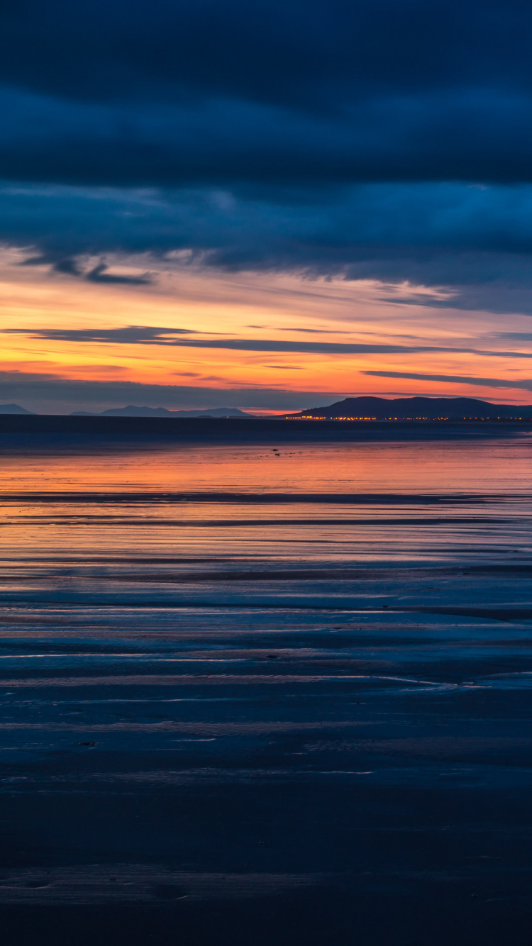 Horizon, Sunset, Sea, Blue, Water. Wallpaper in 750x1334 Resolution