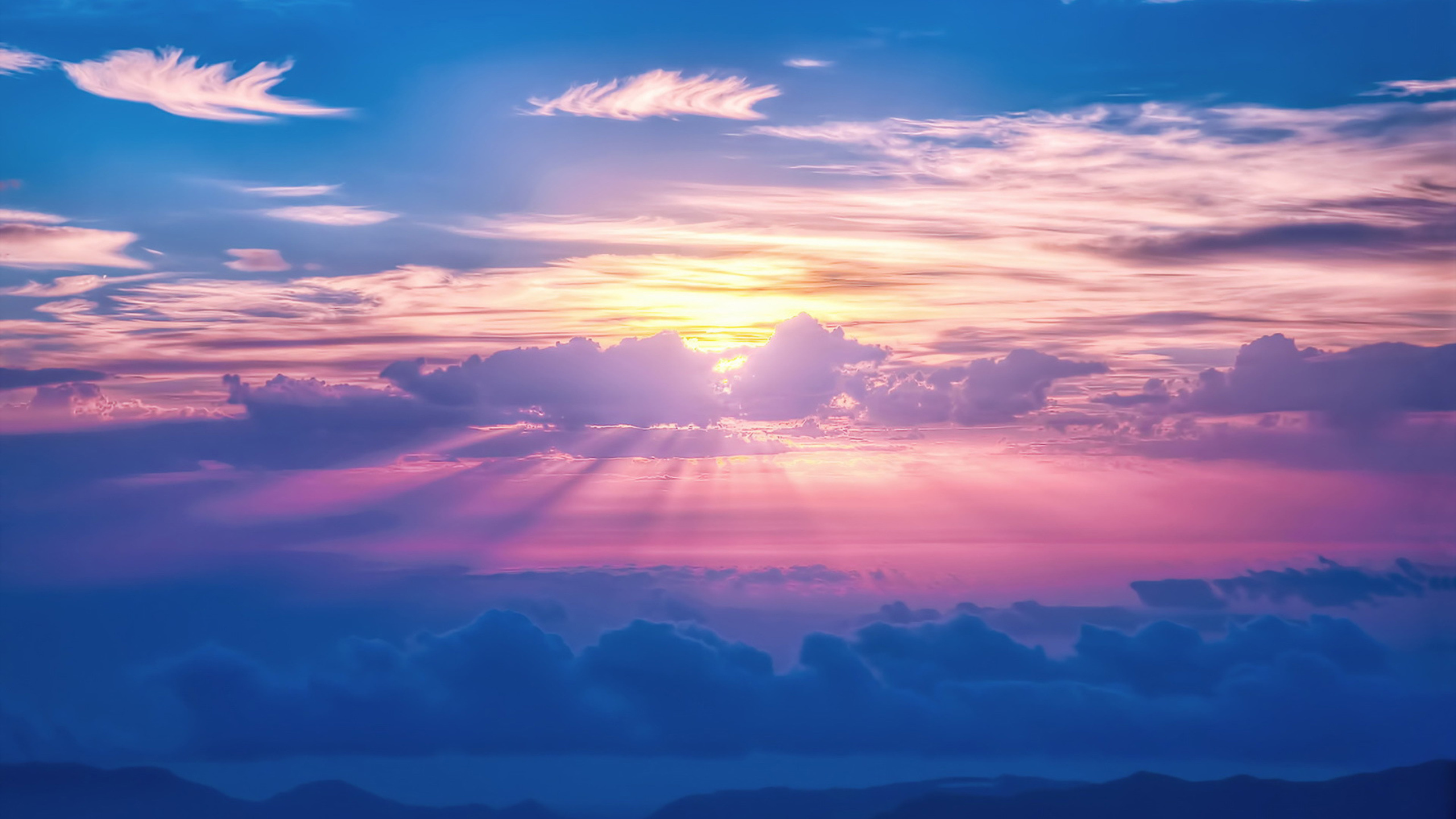 Clouds and Mountains During Sunset. Wallpaper in 2560x1440 Resolution