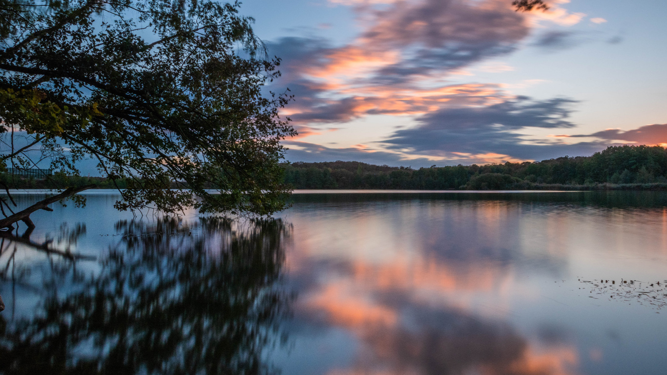 Agua, Reflexión, Naturaleza, Paisaje Natural, Lago. Wallpaper in 1366x768 Resolution