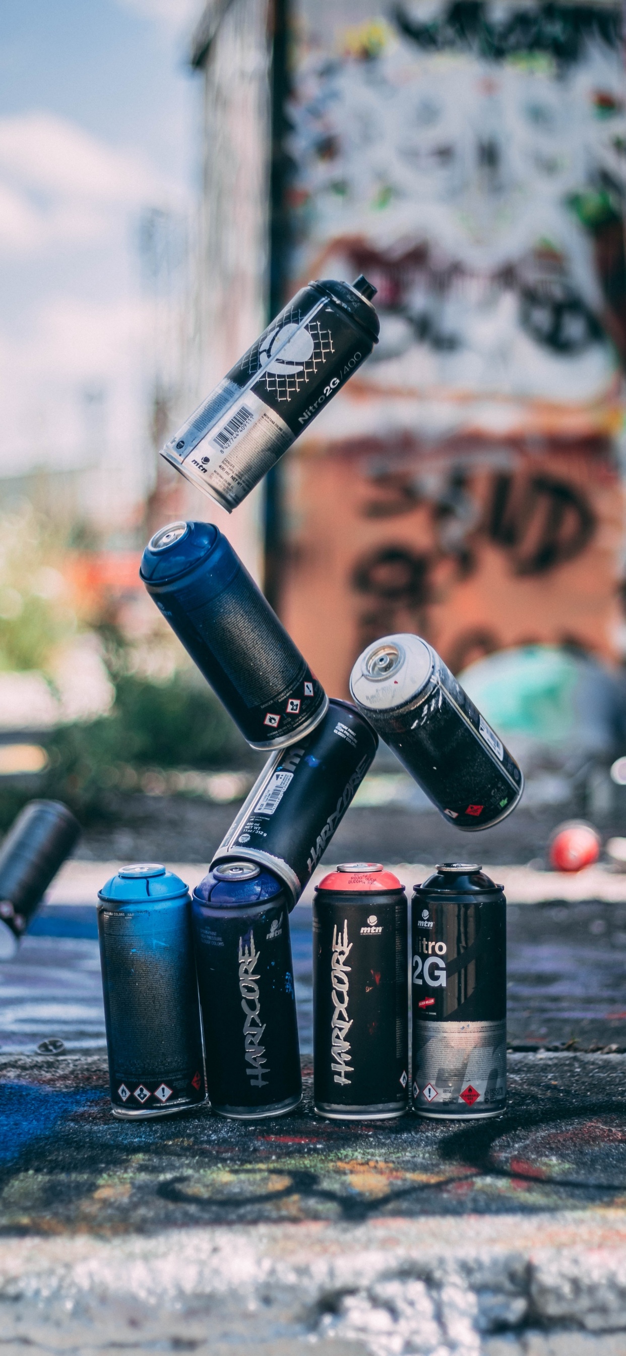 Lata de Aerosol, Dispensador de Aerosol, Pintura en Aerosol, Pintura Con Pistola, Pintura. Wallpaper in 1242x2688 Resolution