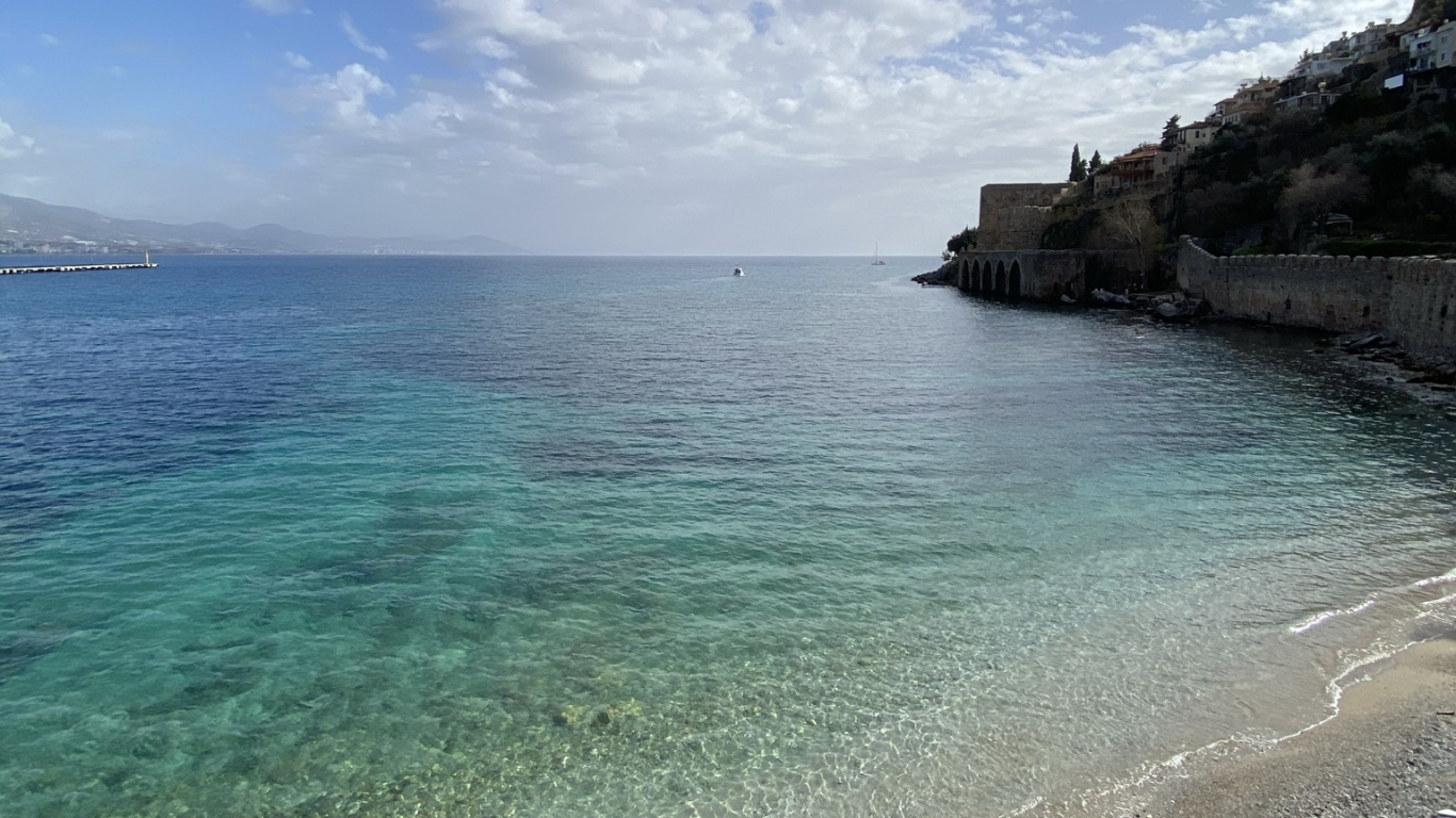 Kizilkule, Cloud, Wasser, Naturlandschaft, Strand. Wallpaper in 1366x768 Resolution