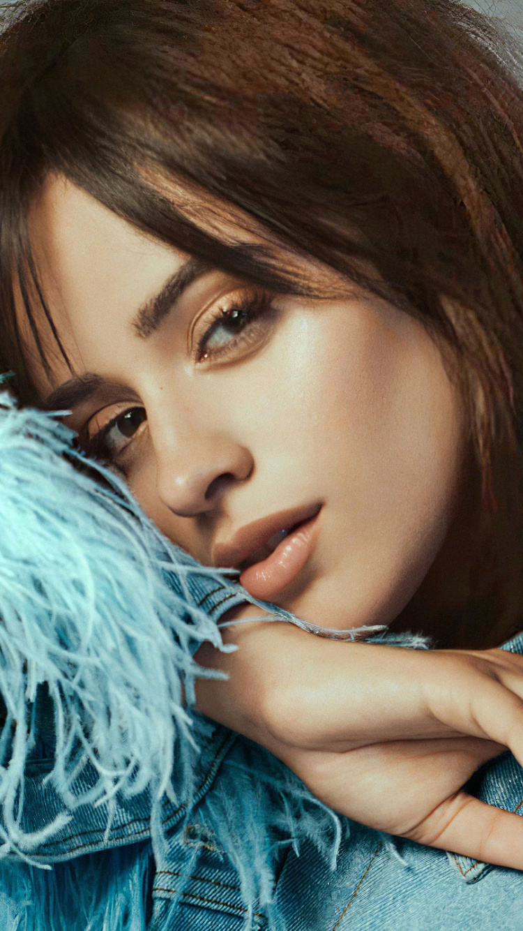 Dame, Lippe, Schönheit, Camila Cabello, Elle. Wallpaper in 750x1334 Resolution