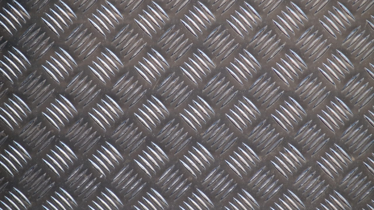 Braunes Textilgewebe Auf Braunem Holzboden. Wallpaper in 1280x720 Resolution