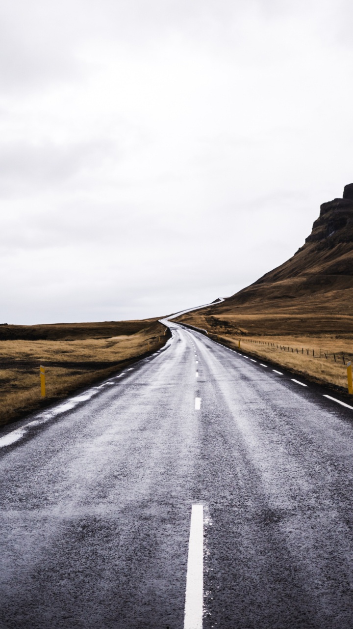 Road, Hochland, Asphalt, Fahrbahn, Naturlandschaft. Wallpaper in 720x1280 Resolution