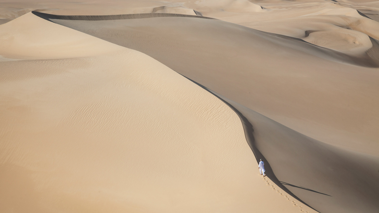 Champ de Sable Brun Pendant la Journée. Wallpaper in 1280x720 Resolution