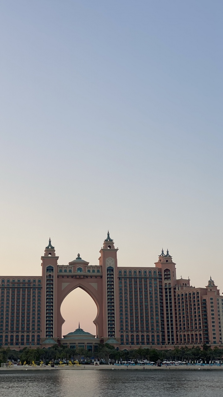 Dubai, Atlantis The Palm, Atlantis Hotel, Burj al Arab, Palm Jumeirah Monorail. Wallpaper in 720x1280 Resolution