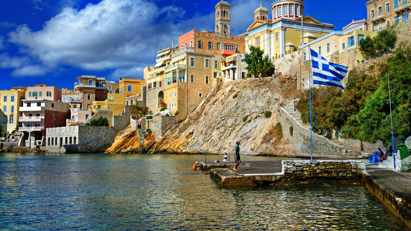 White and Blue Dome Building on Brown Wooden Dock During Daytime. Wallpaper in 1366x768 Resolution