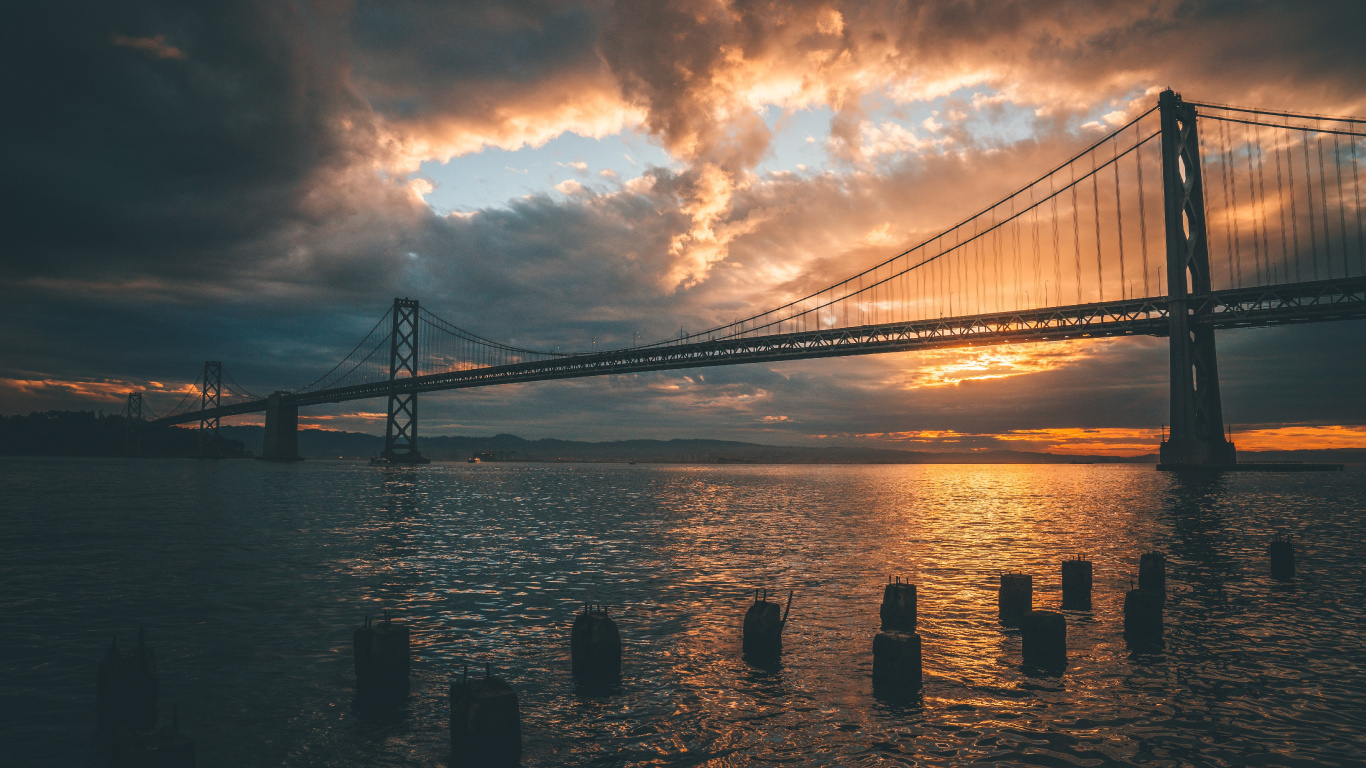 Hora de Oro, Puente Golden Gate, Arquitectura, Agua, Ambiente. Wallpaper in 1366x768 Resolution