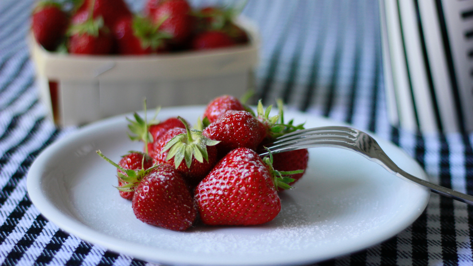 Red Strawberries on White and Blue Ceramic Plate. Wallpaper in 1920x1080 Resolution