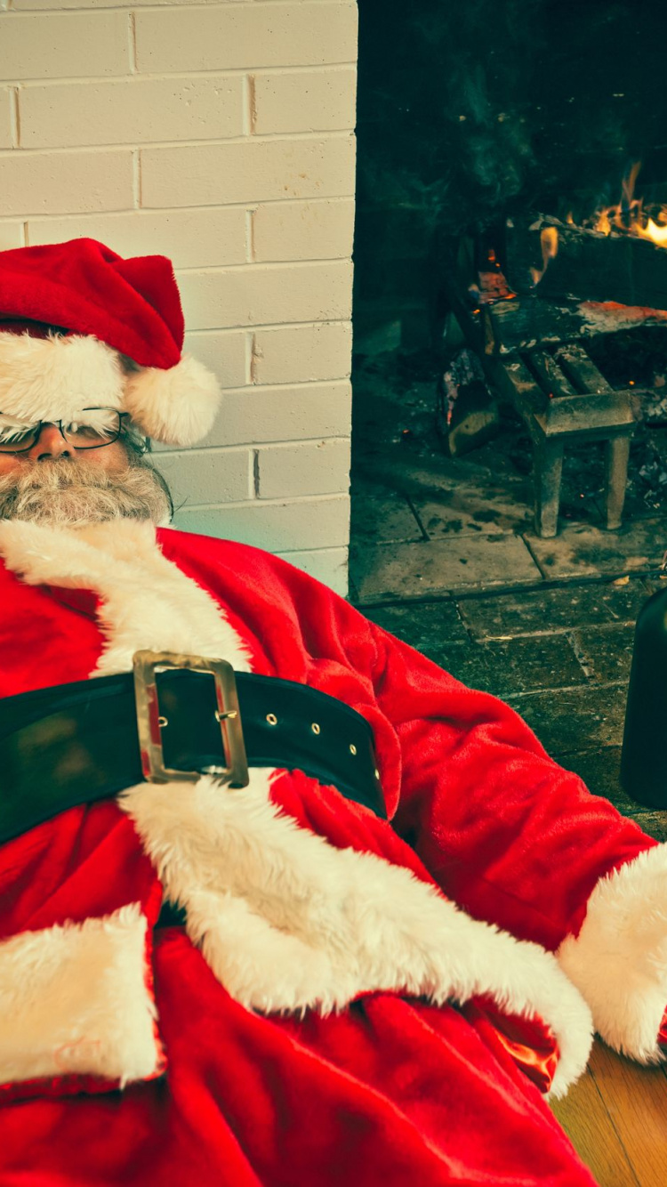 Santa Claus, Christmas Day, Christmas, Event, Holiday. Wallpaper in 750x1334 Resolution