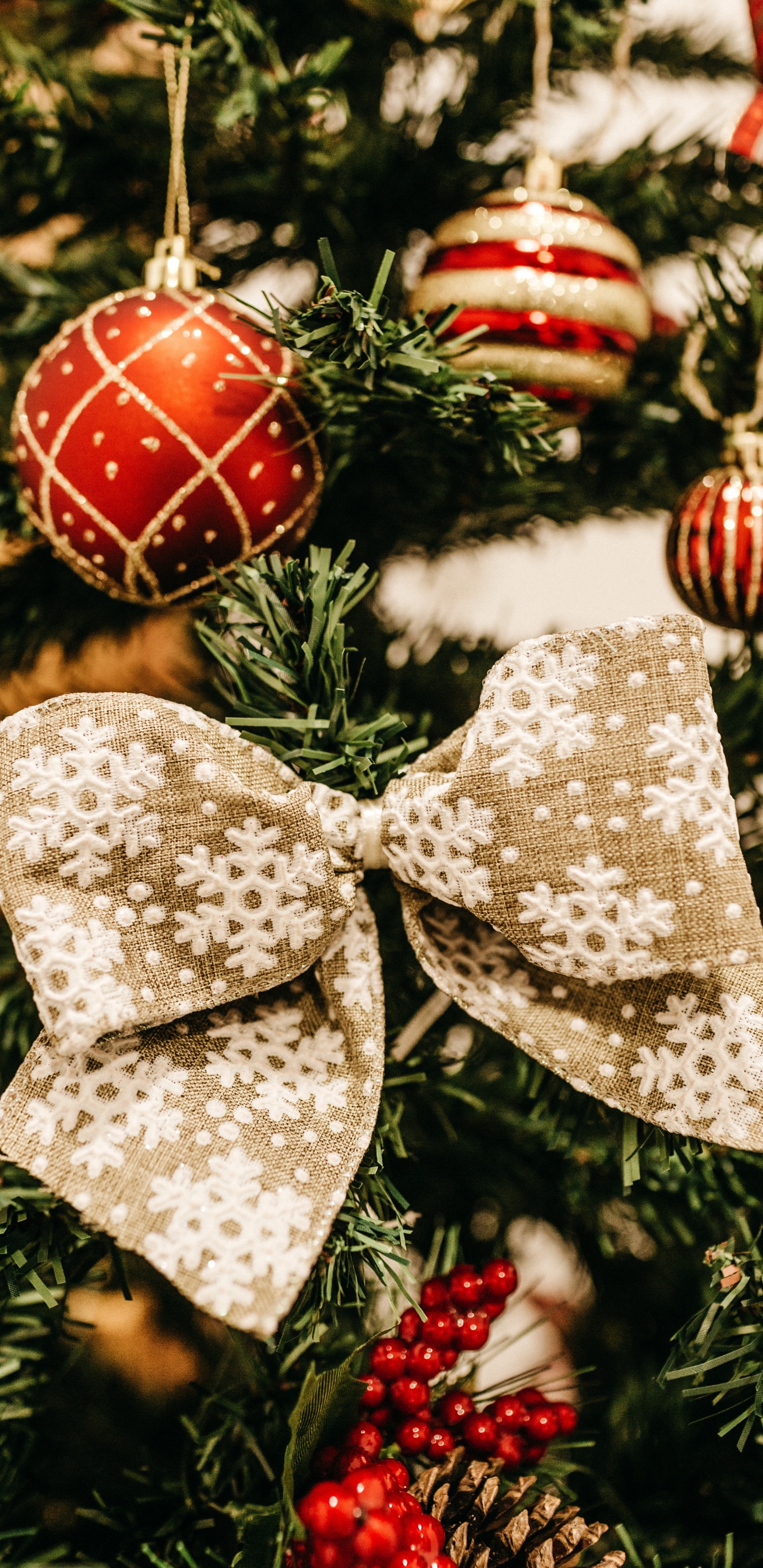 Le Jour De Noël, Ornement de Noël, Décoration de Noël, Ornement, Vacances Ornement. Wallpaper in 1440x2960 Resolution