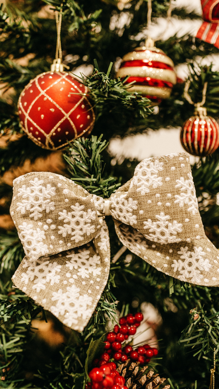 Weihnachten, Christmas Ornament, Weihnachtsdekoration, Verzierung, Holiday Ornament. Wallpaper in 750x1334 Resolution