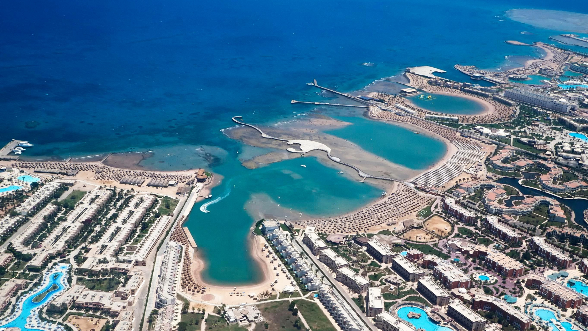 Vista Aérea de Los Edificios de la Ciudad Durante el Día.. Wallpaper in 1920x1080 Resolution