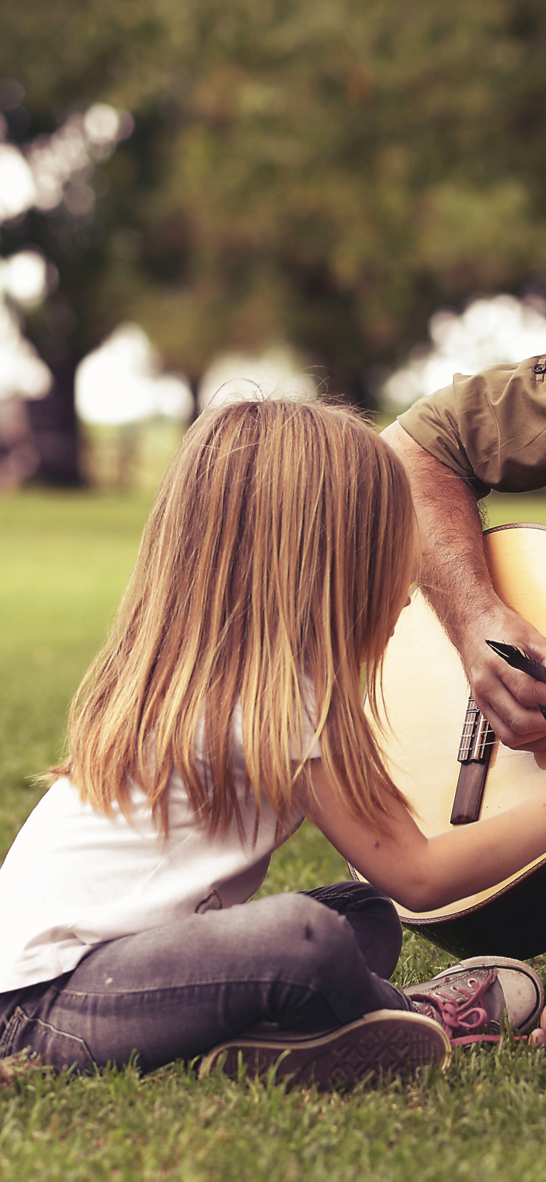Guitar, Grass, Musician, Plucked String Instruments, Recreation. Wallpaper in 1125x2436 Resolution